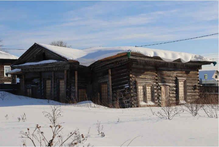 Нежилое здание, площадью 168,5 кв. м, Красноярский край,  г. Енисейск, пер. Партизанский, д. 16 стр. 1